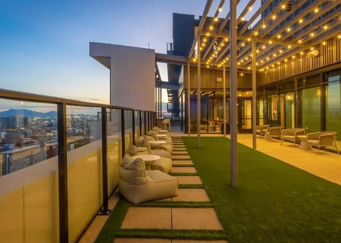Boulevard Modern Highrise Stu Sky Pool Parking Gym 11 Apartment *