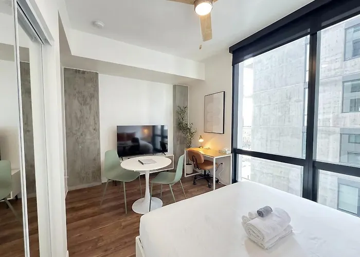 Apartment Boulevard Modern Highrise Stu Sky Pool Parking Gym 11 Phoenix